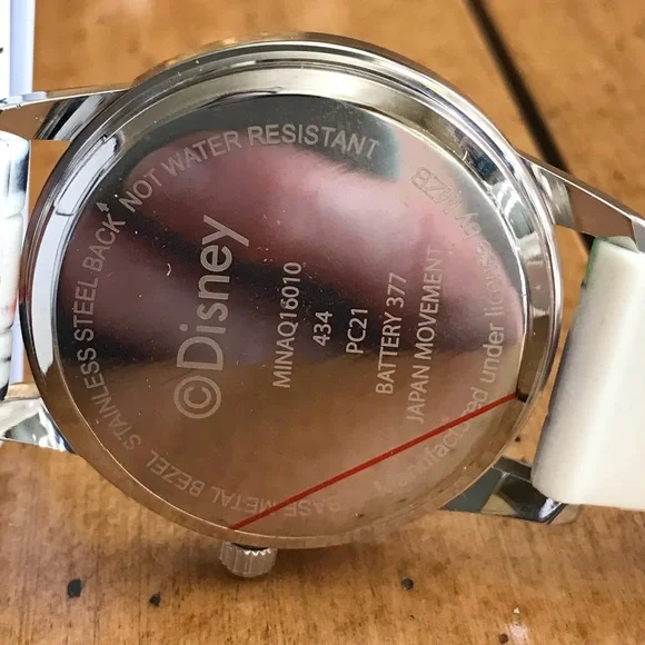 NWOT Two Disney Minnie Mouse Watches - Picture 9 of 9